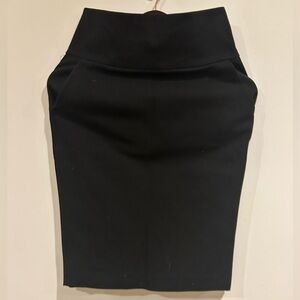 Guess by Marciano Classic Black Pencil Skirt